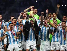 爱游戏-多特蒙德迎法国杯关键赛,加时末段官宣签约,态度坚定,数据趋势出现新变化