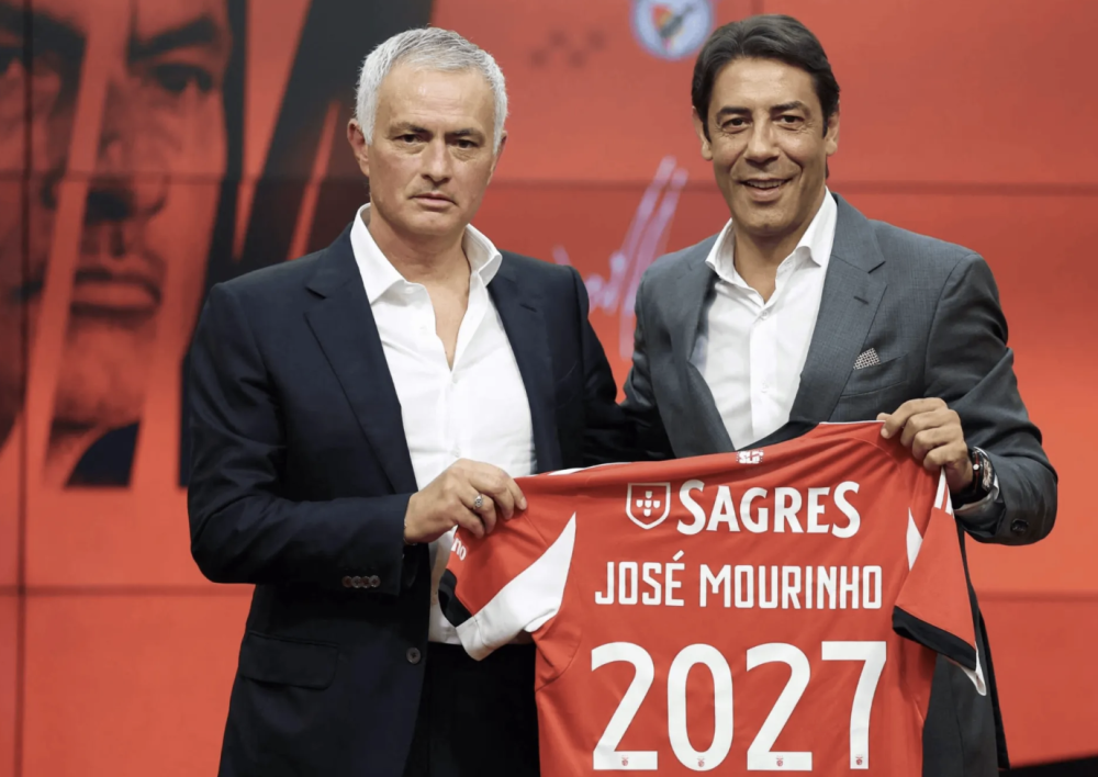 爱游戏平台-这也行？赛后本菲卡备战法甲窗口期新疆广汇调整名单以备葡超，布鲁克林篮网窗口期状态回暖 