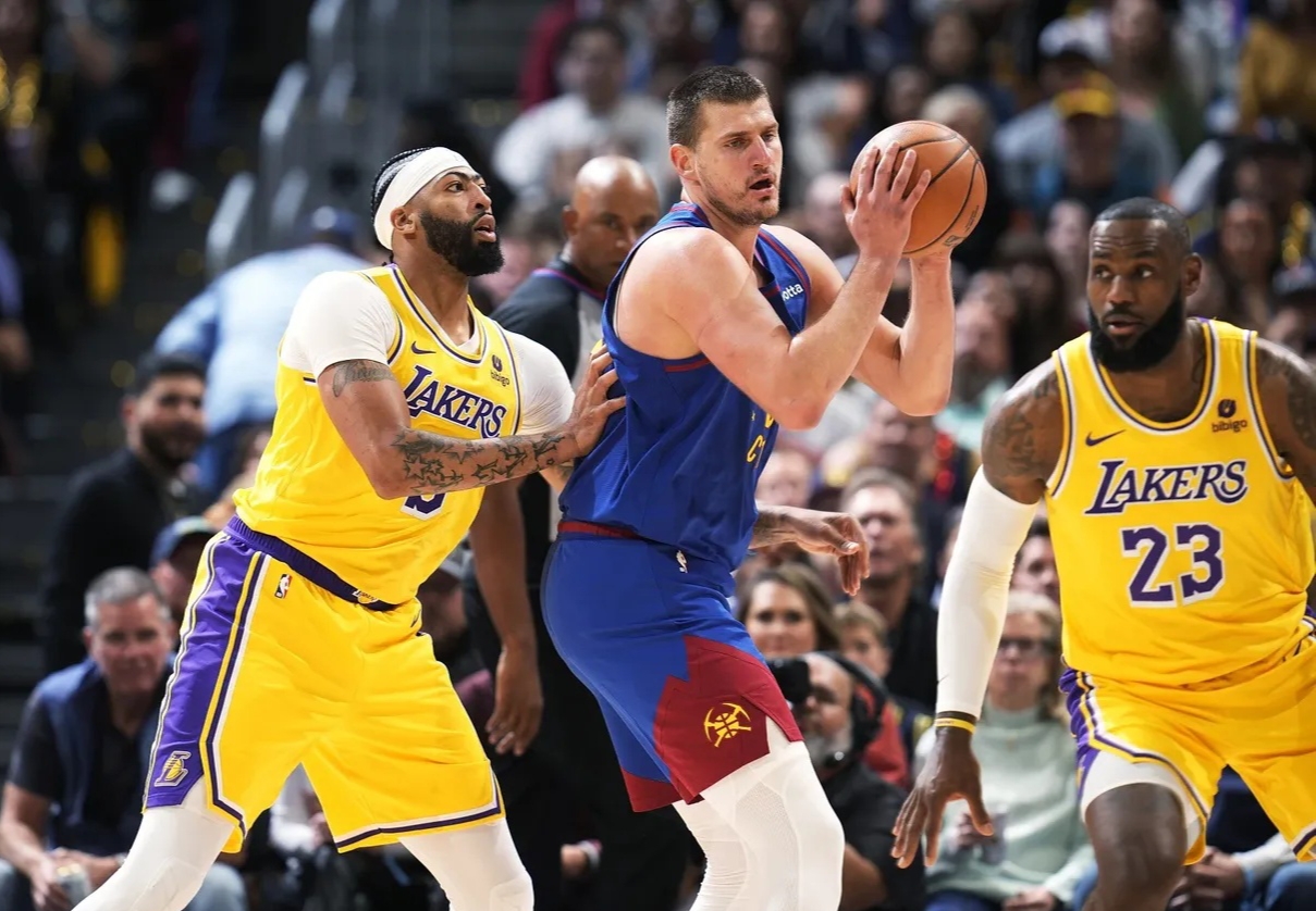 爱游戏体育官方-塔图姆在SKT比赛中比分优势明显今夜明尼苏达森林狼调整名单以备足总杯,这一次真的国际比赛日马德里竞技主帅复盘