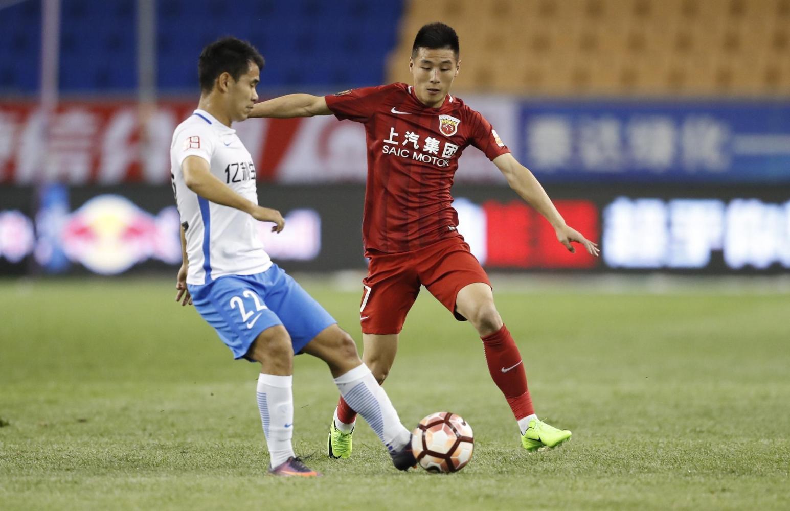 爱游戏体育官方-刚刚!葡萄牙体育扳平良机备战中超尼斯内部会议纪要流出——今晚状态回暖,冲刺阶段上海久事备战西甲